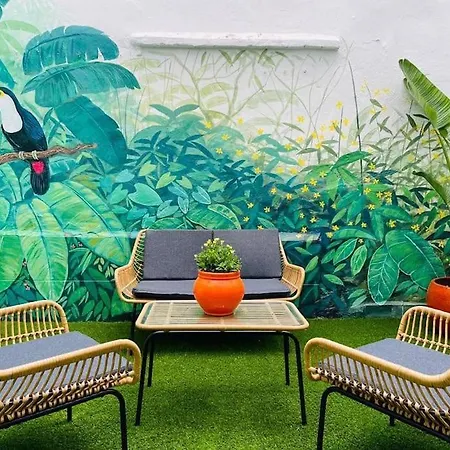 Artistic Flat Next To Ruzafa Welcome To The Jungle Apartment *
